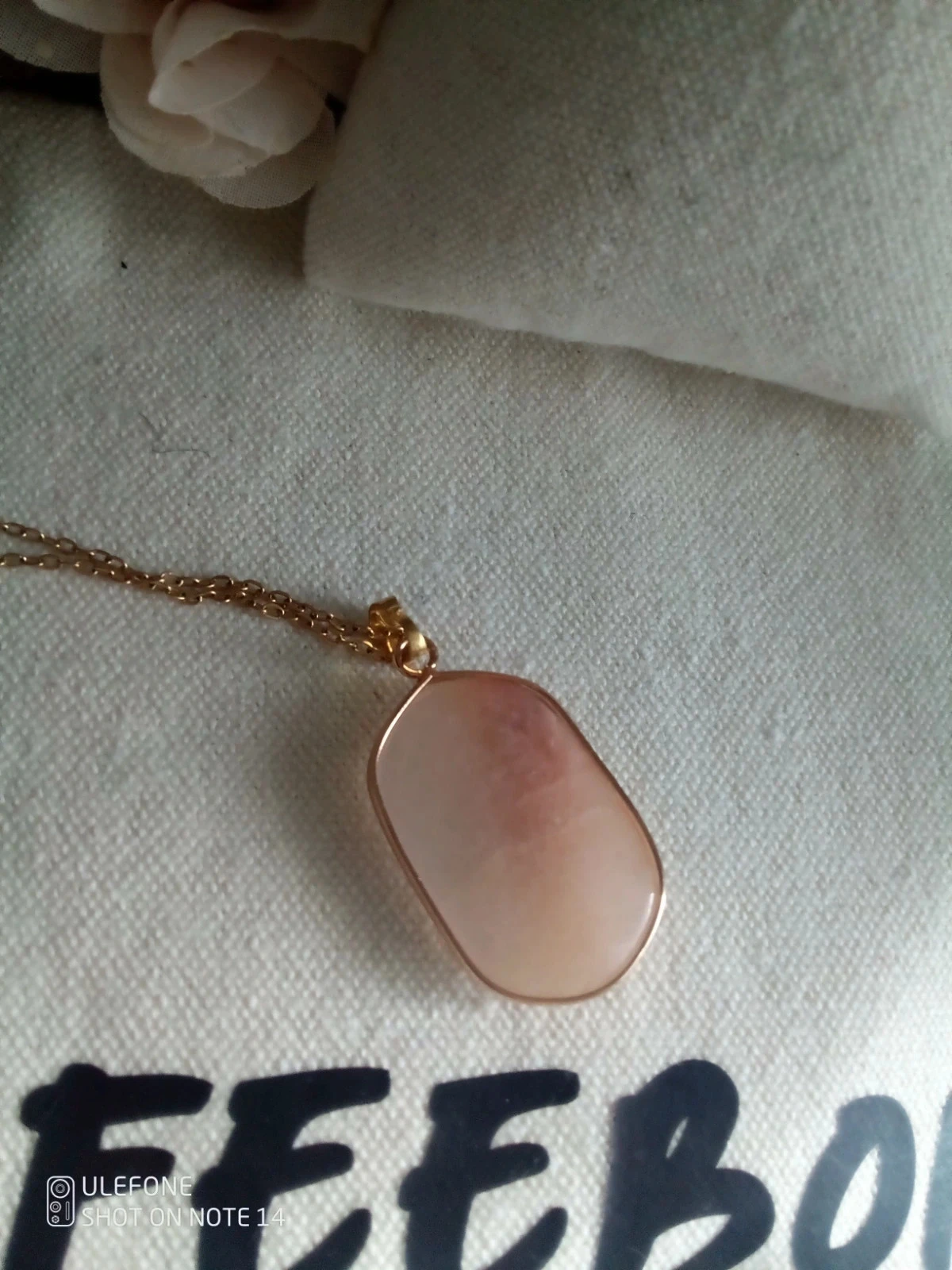 Collar de piedra natural de luna rosa anaranjada – photo 2